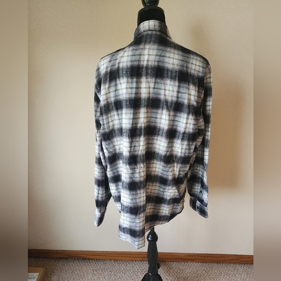 Calvin Klein Jeans Men's Button down Size L. - Picture 3 of 6